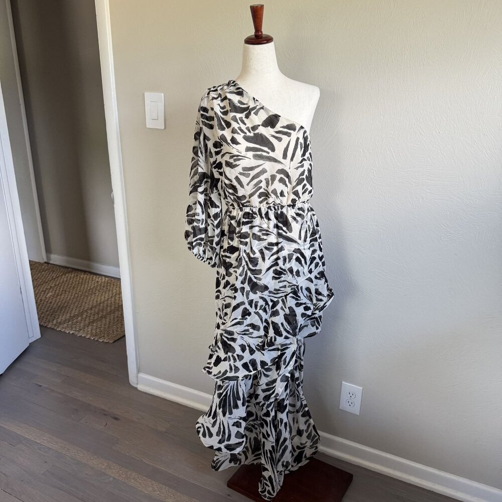 Alexis For Target One Sleeve Ruffled Hem Dress Black and White Size Small